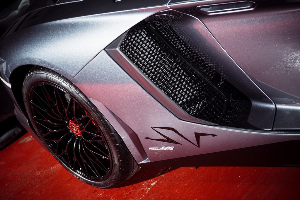 2016 - LAMBORGHINI AVENTADOR LP750-4 SV ROADSTER, foto 30