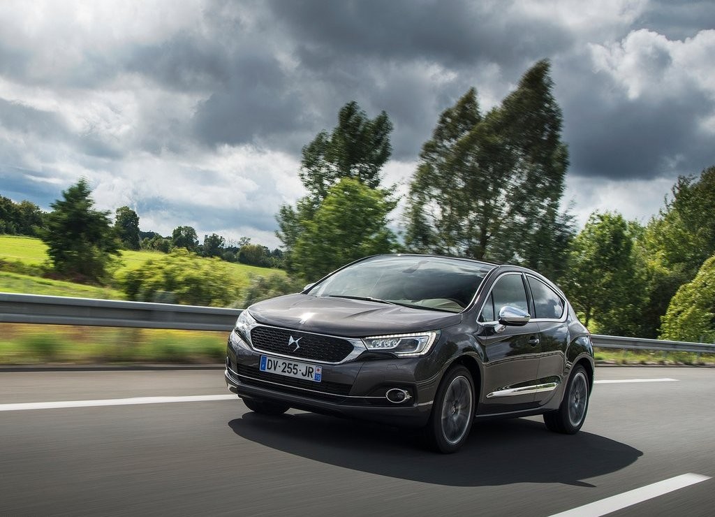 2016 - DS 4, foto 7