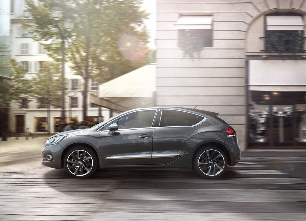 2016 - DS 4, foto 11