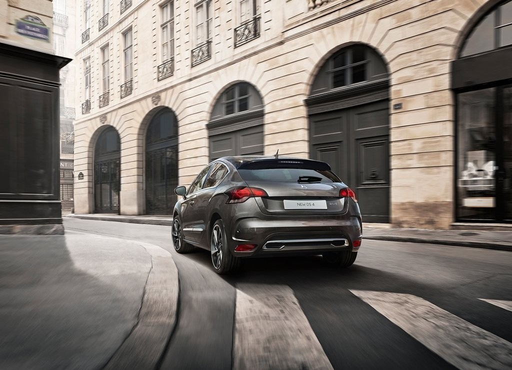 2016 - DS 4, foto 14