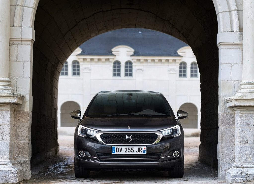 2016 - DS 4, foto 19