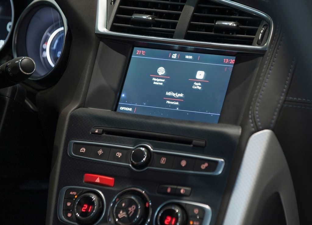 2016 - DS 4, foto 30