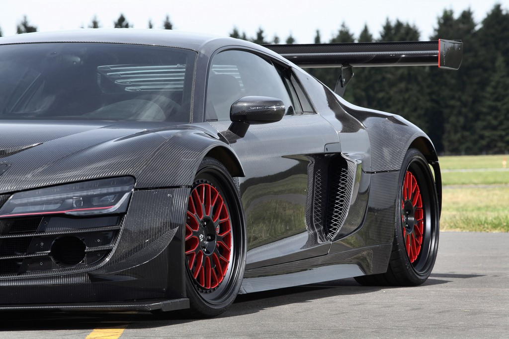 2015 - AUDI R8 RECON MC8 BY POTTER & RICH, foto 13