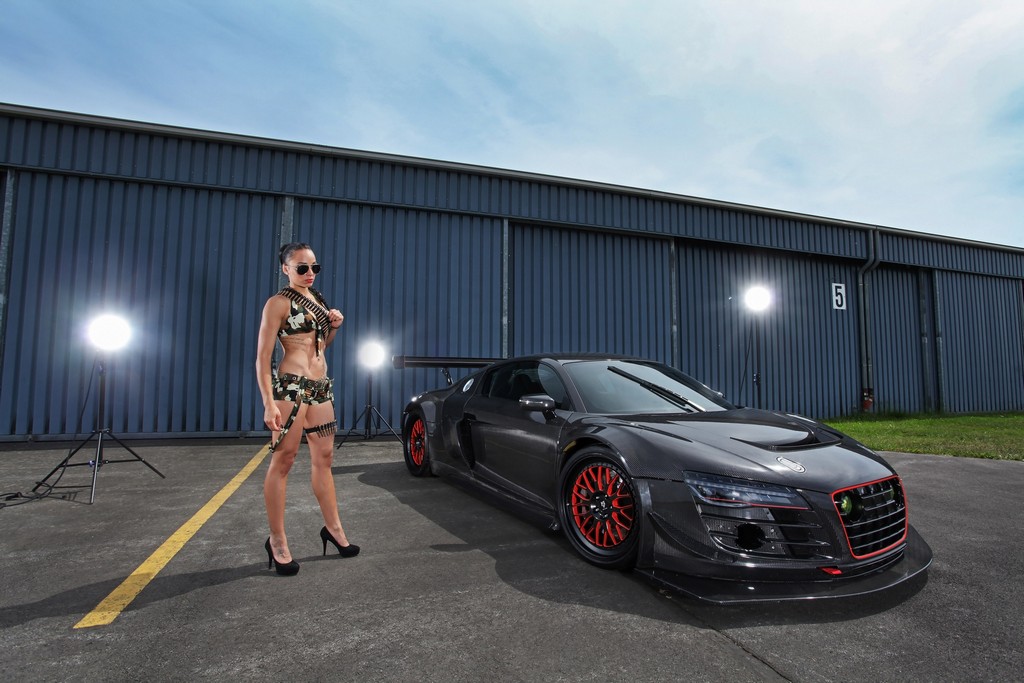 2015 - AUDI R8 RECON MC8 BY POTTER & RICH, foto 19