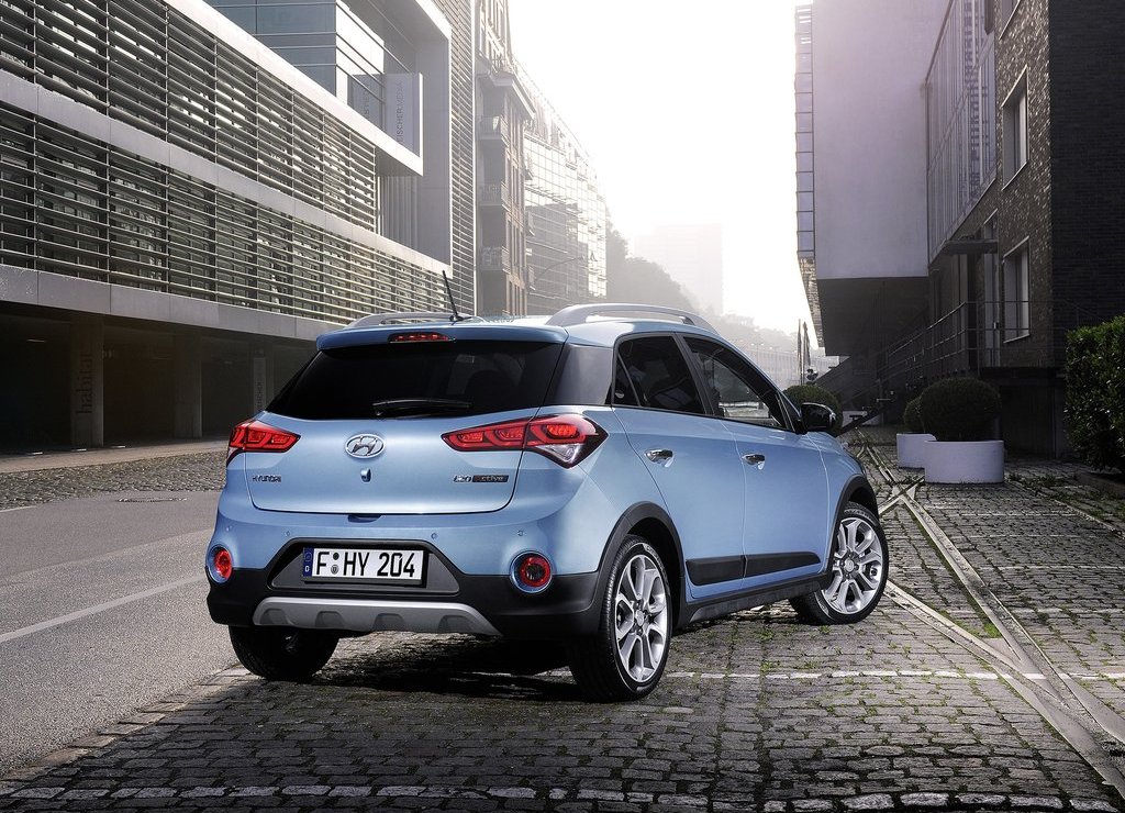 2016 - HYUNDAI i20 ACTIVE, foto 2