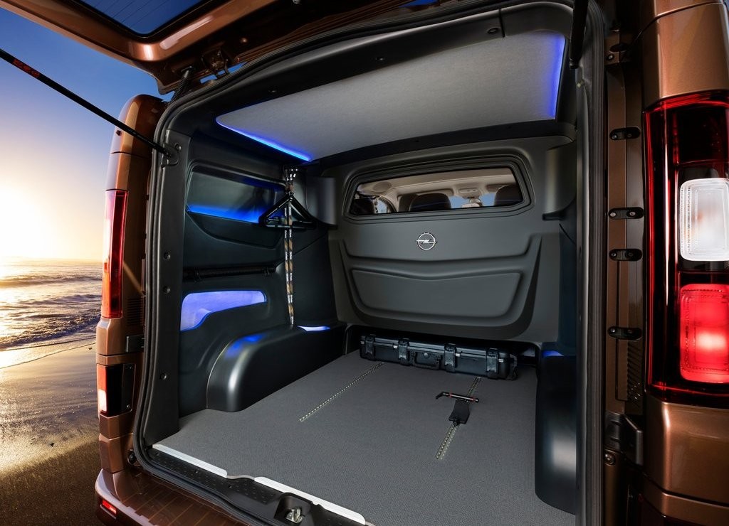 2015 - OPEL VIVARO SURF CONCEPT, foto 10