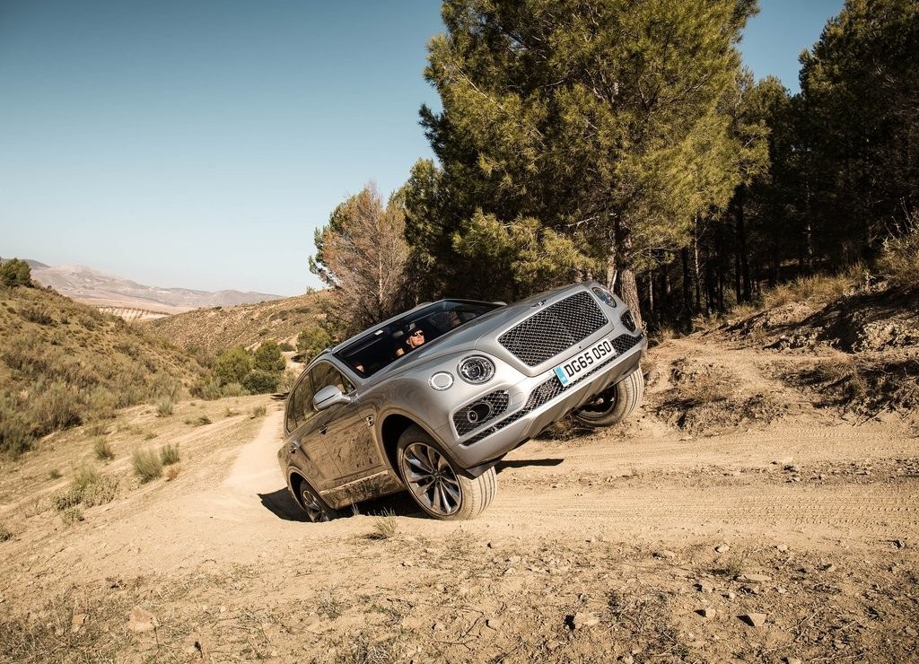BENTLEY BENTAYGA, foto 20