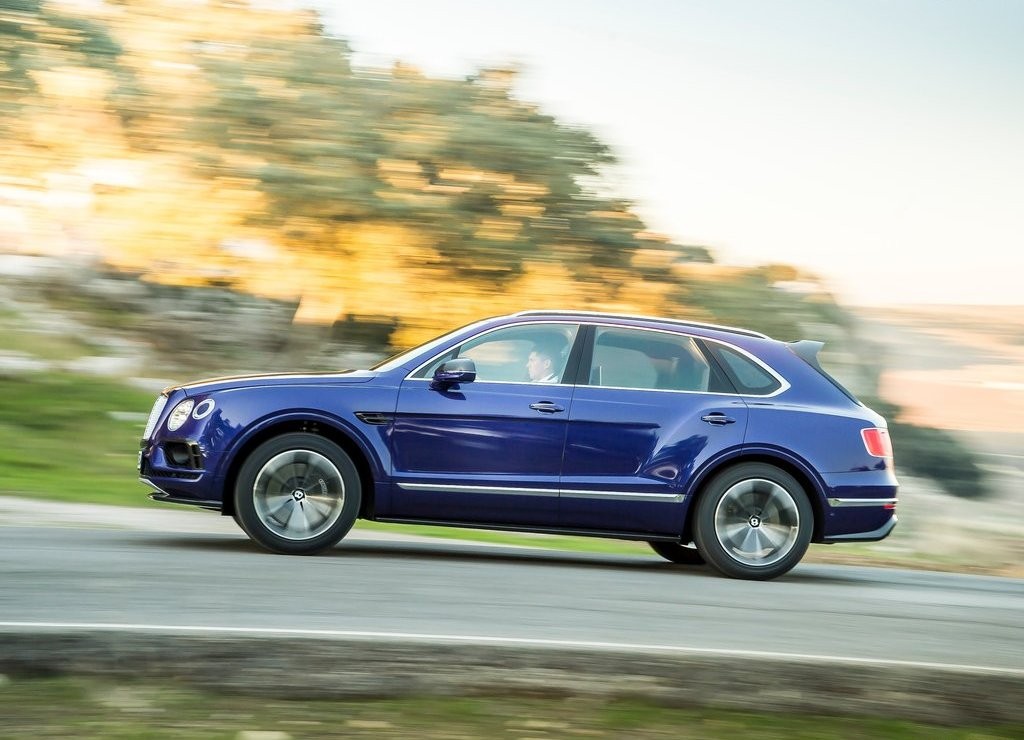 BENTLEY BENTAYGA, foto 23