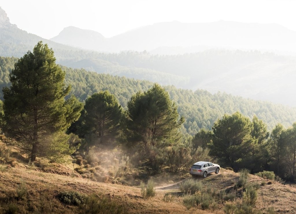 BENTLEY BENTAYGA, foto 39