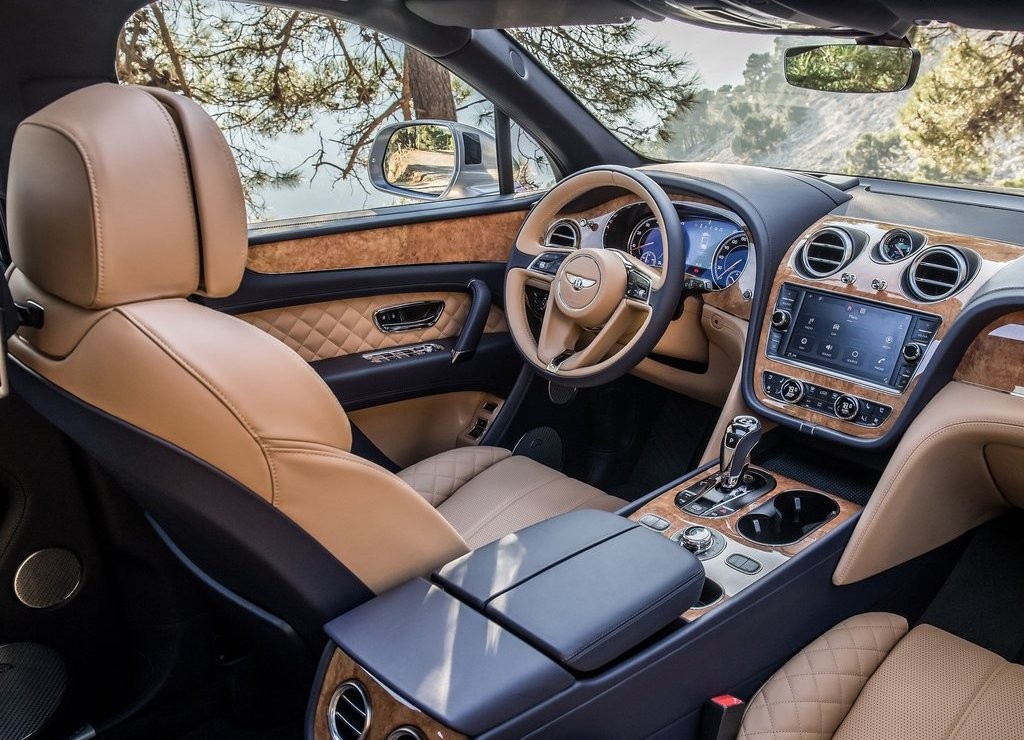 BENTLEY BENTAYGA, foto 44