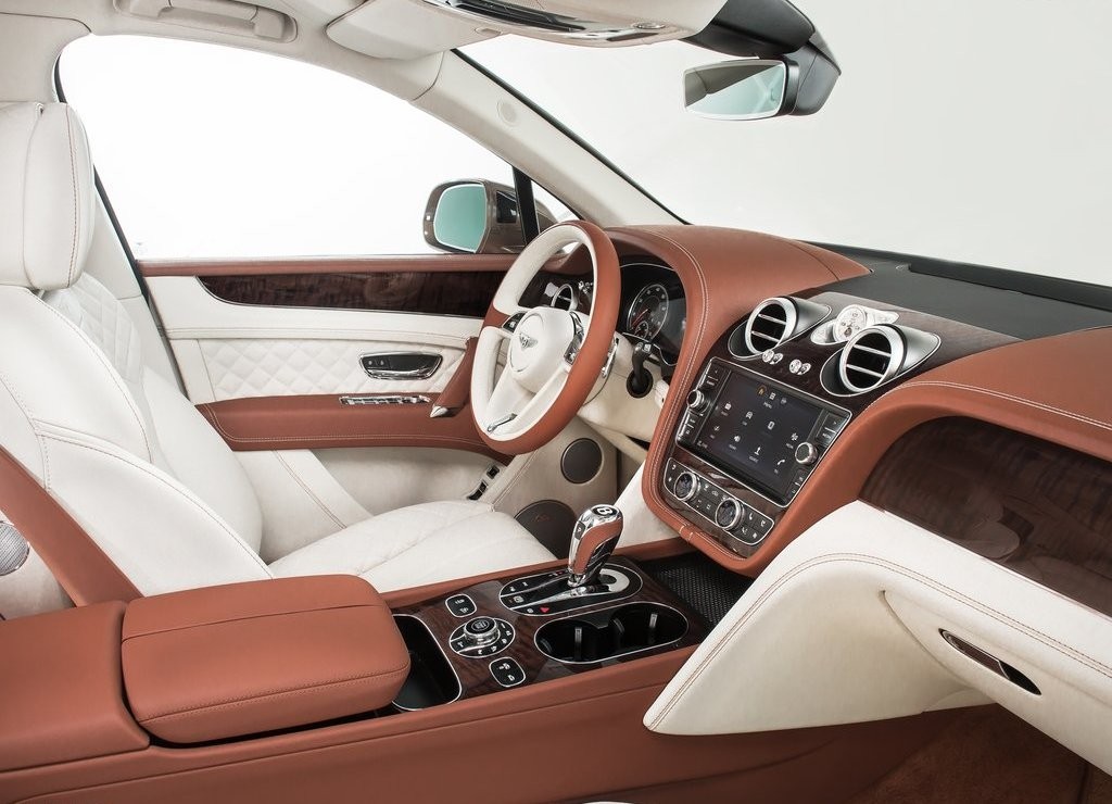 BENTLEY BENTAYGA, foto 46