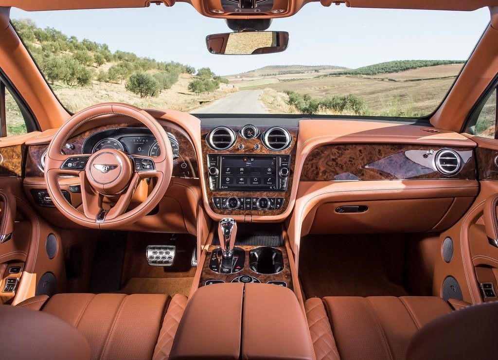BENTLEY BENTAYGA, foto 49