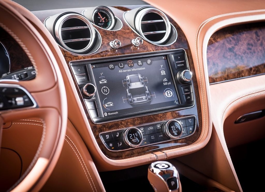 BENTLEY BENTAYGA, foto 64