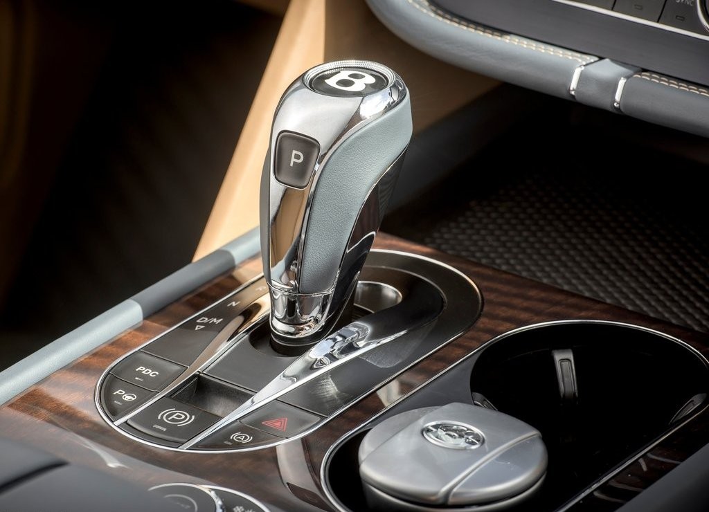 BENTLEY BENTAYGA, foto 66