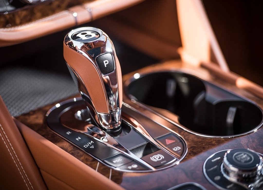 BENTLEY BENTAYGA, foto 67