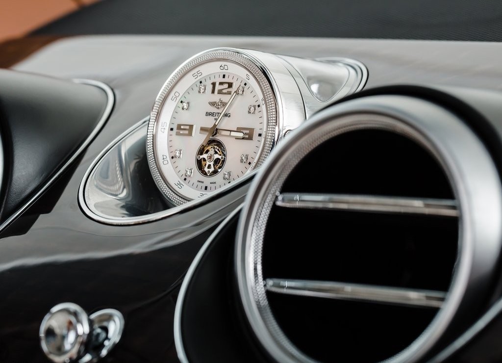 BENTLEY BENTAYGA, foto 68