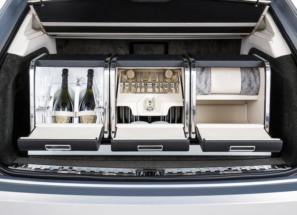 BENTLEY BENTAYGA, foto 77