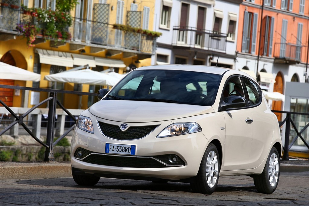 LANCIA YPSILON, foto 21
