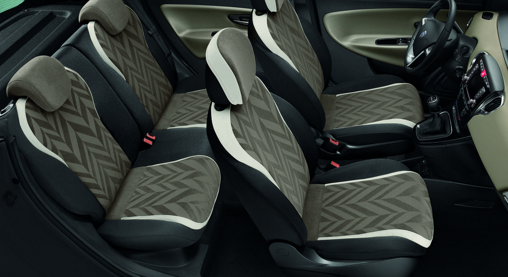 LANCIA YPSILON, foto 34