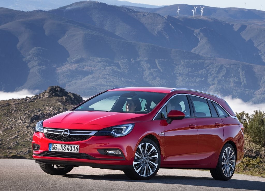 OPEL ASTRA SPORTS TOURER, foto 2