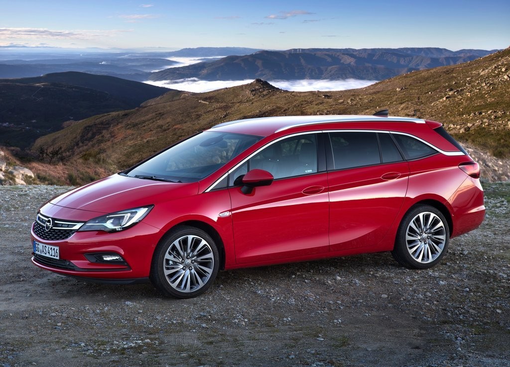 OPEL ASTRA SPORTS TOURER, foto 4