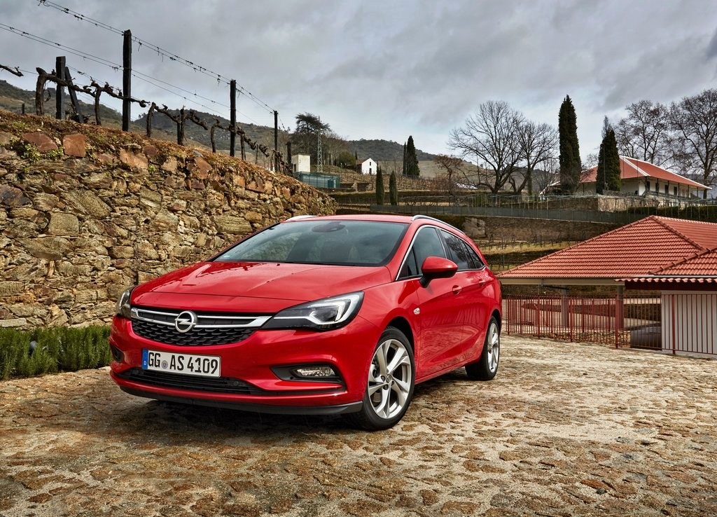 OPEL ASTRA SPORTS TOURER, foto 12