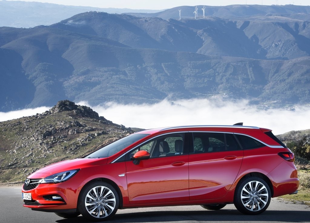 OPEL ASTRA SPORTS TOURER, foto 13
