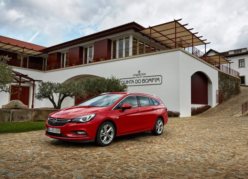 OPEL ASTRA SPORTS TOURER, foto 18