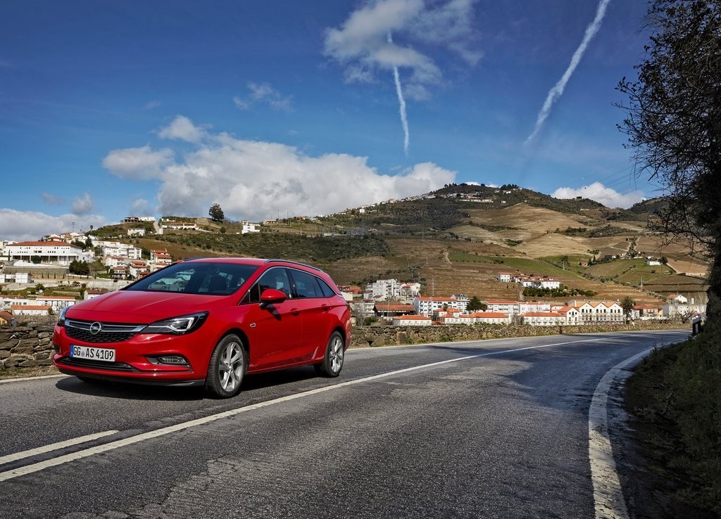 OPEL ASTRA SPORTS TOURER, foto 20