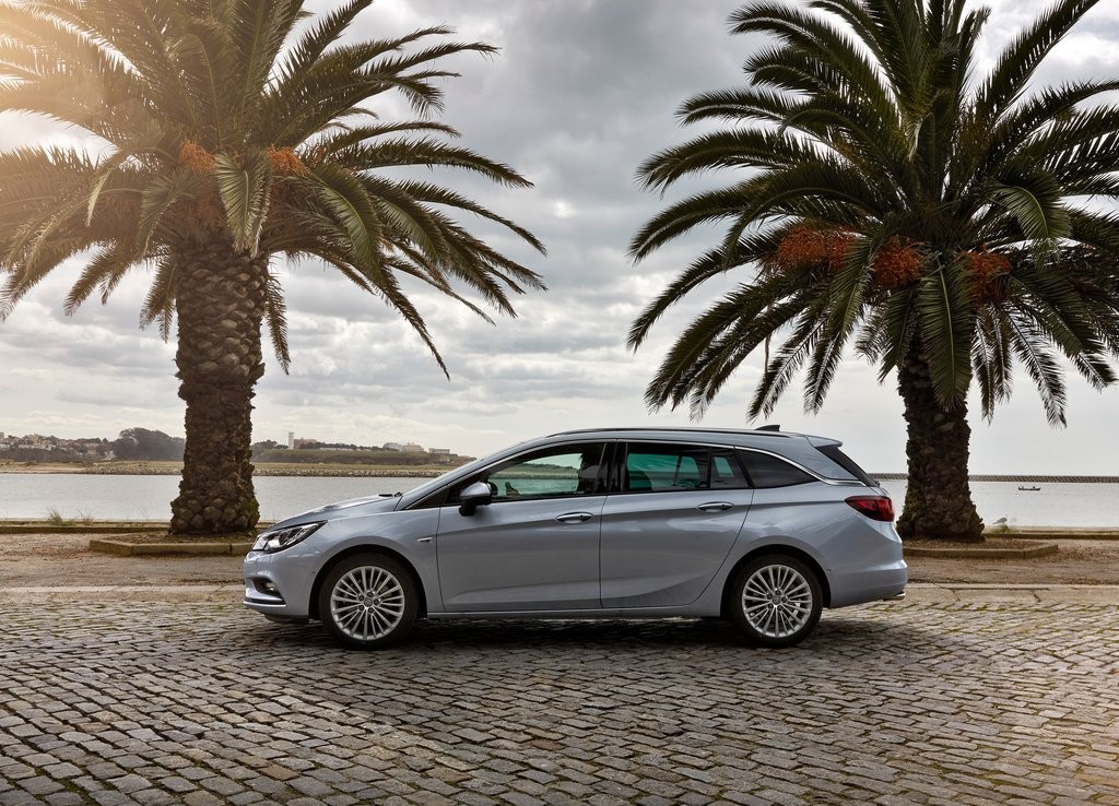 OPEL ASTRA SPORTS TOURER, foto 43