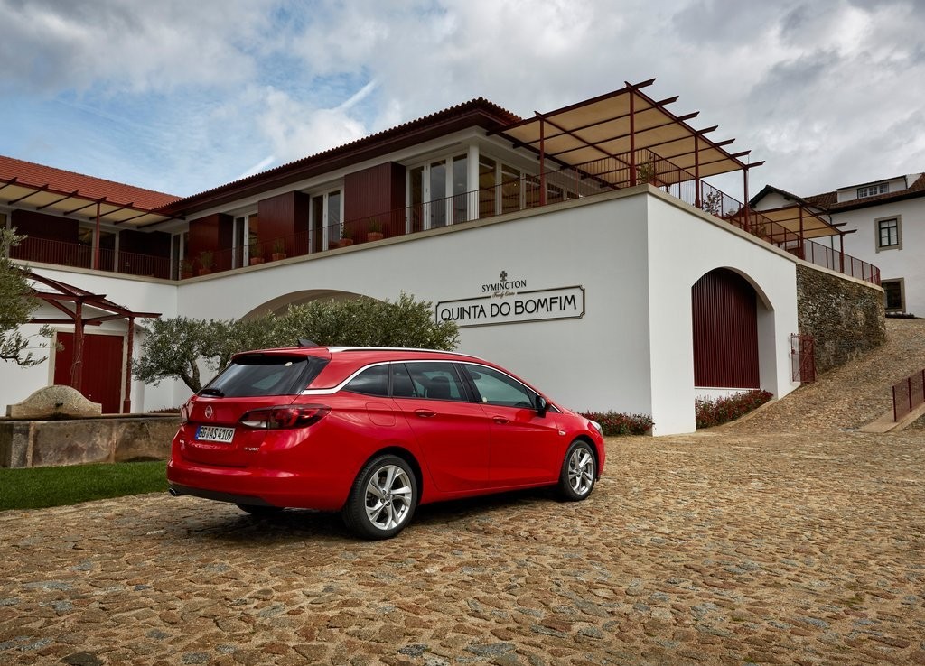 OPEL ASTRA SPORTS TOURER, foto 59
