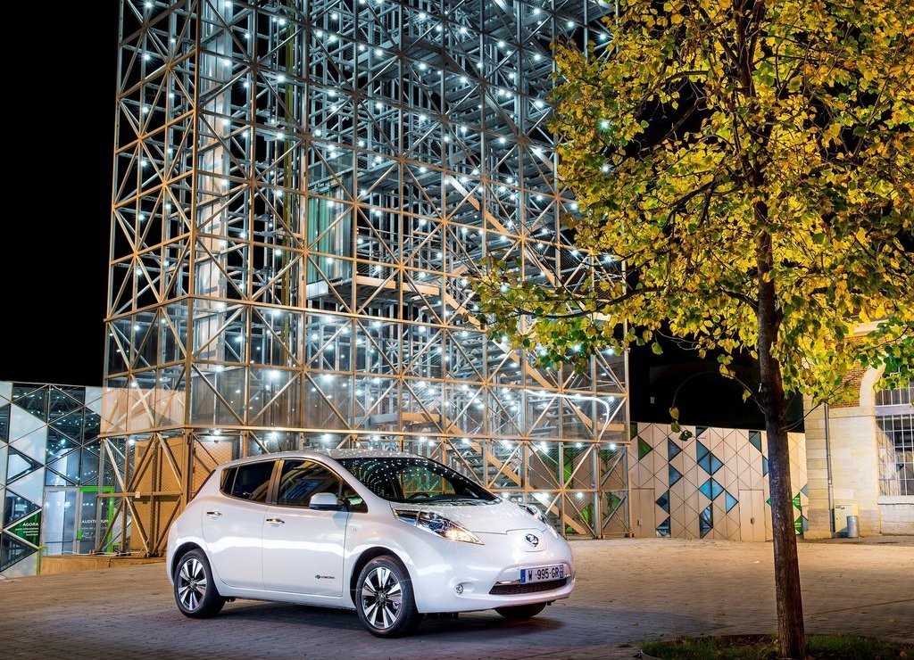 NISSAN LEAF, foto 3
