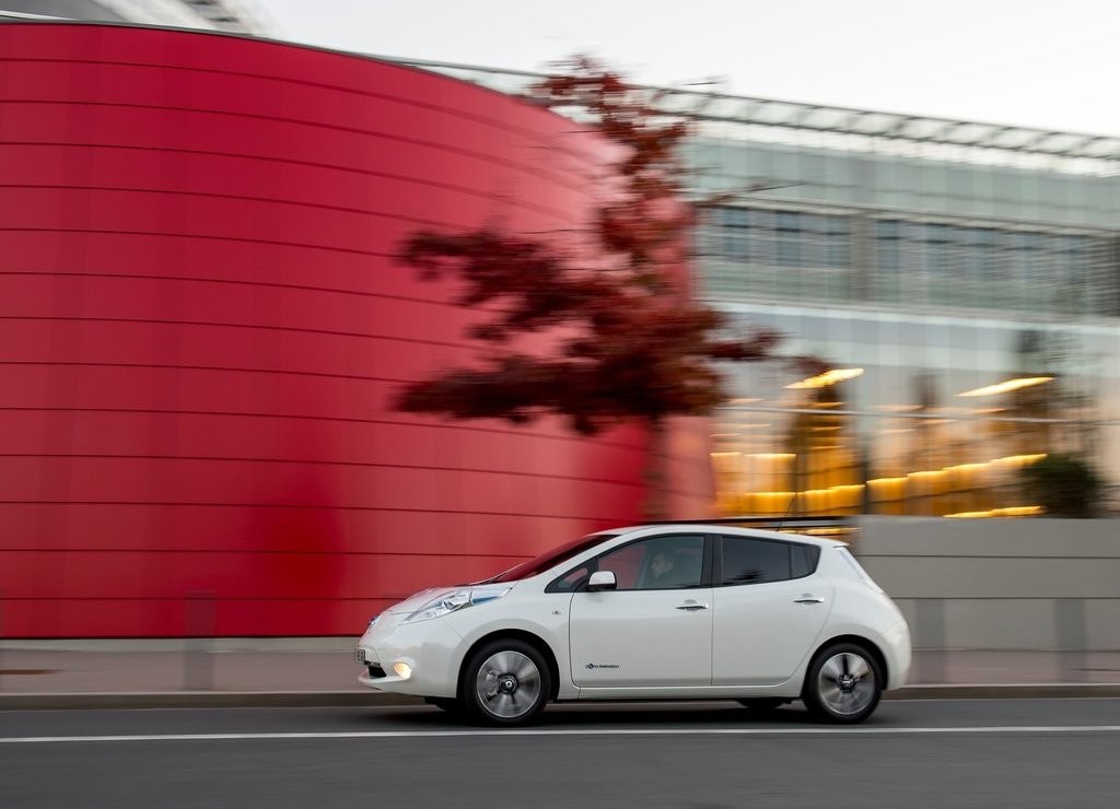 NISSAN LEAF, foto 19