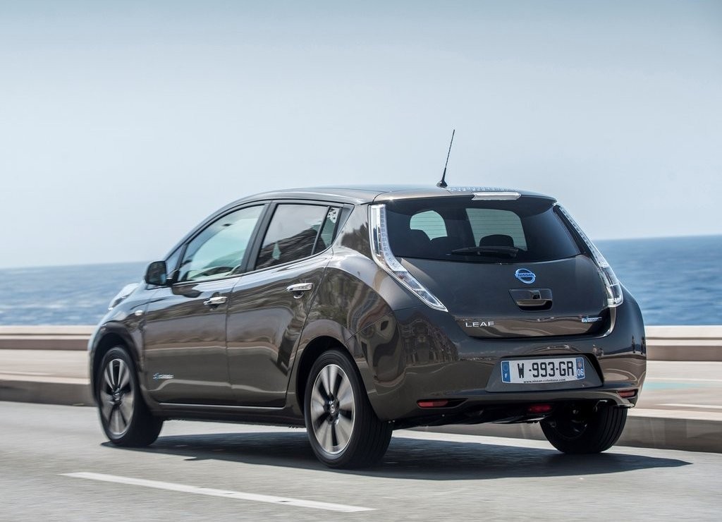 NISSAN LEAF, foto 21