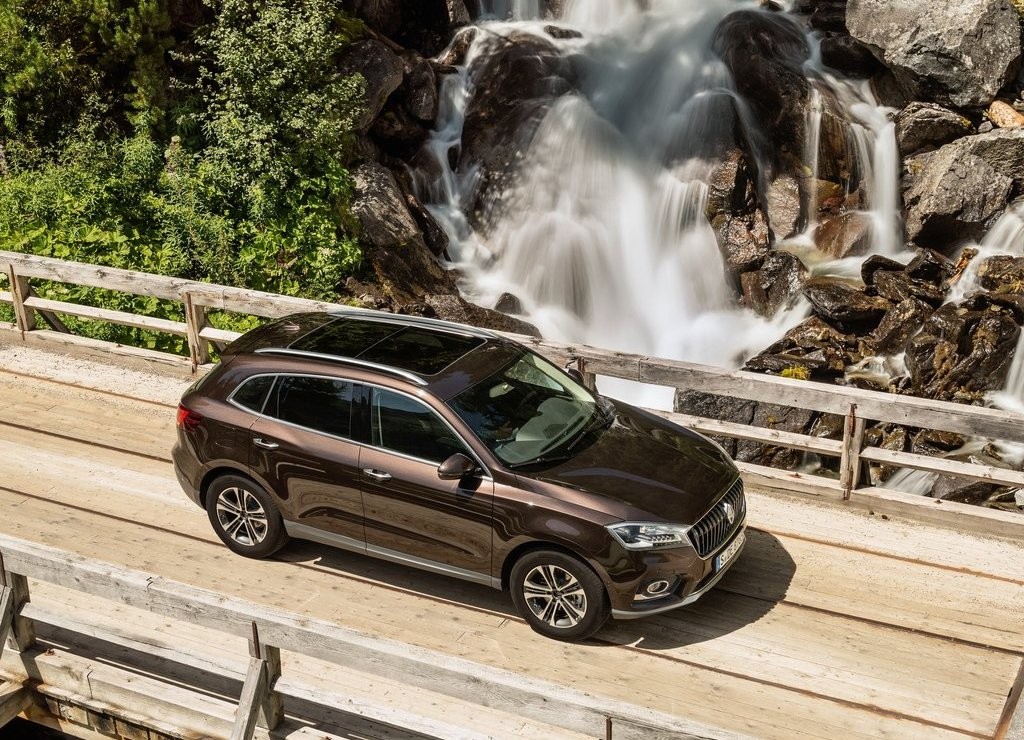 2015 - BORGWARD BX7, foto 4