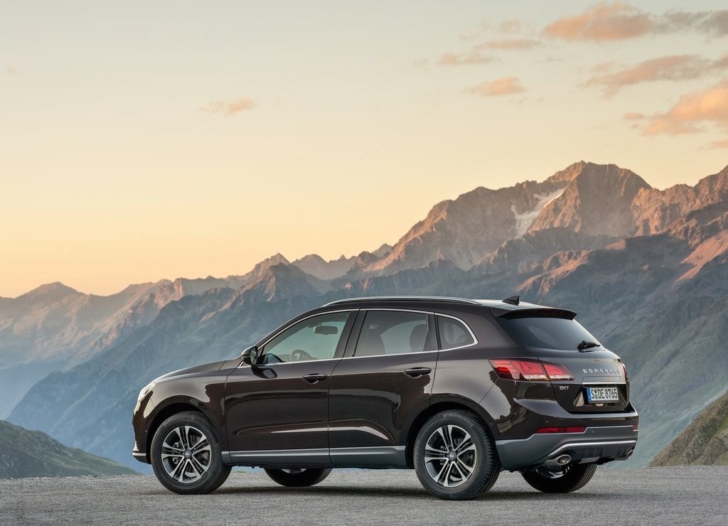 2015 - BORGWARD BX7, foto 13