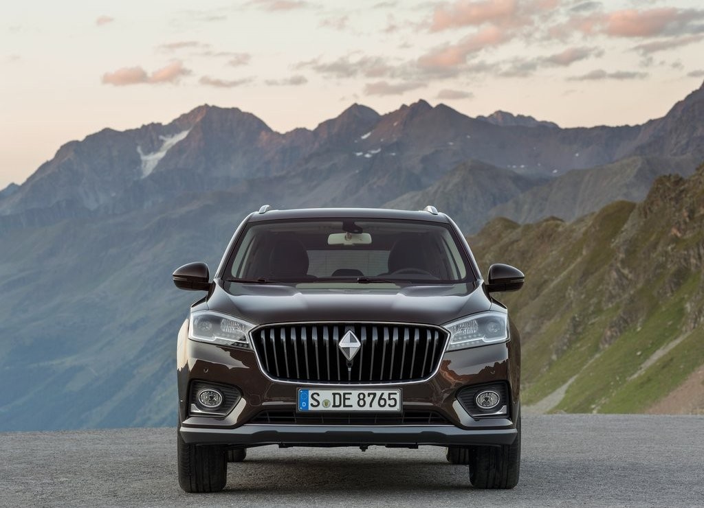 2015 - BORGWARD BX7, foto 15