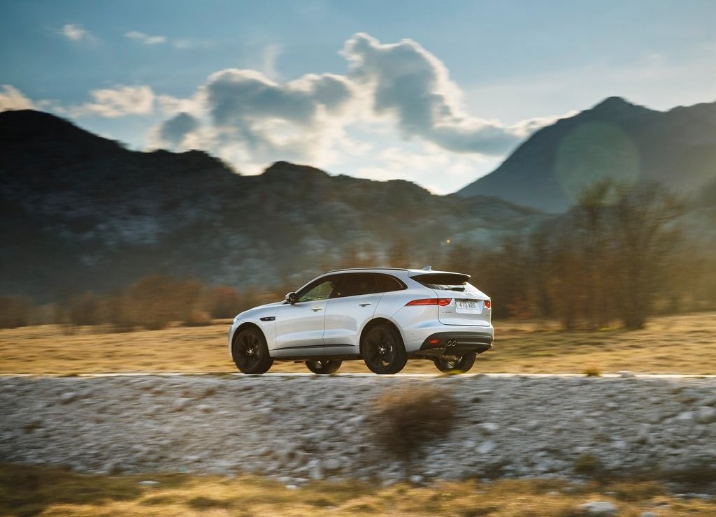 JAGUAR F-PACE, foto 106