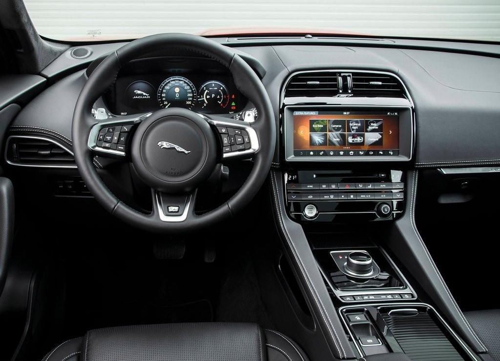 JAGUAR F-PACE, foto 135