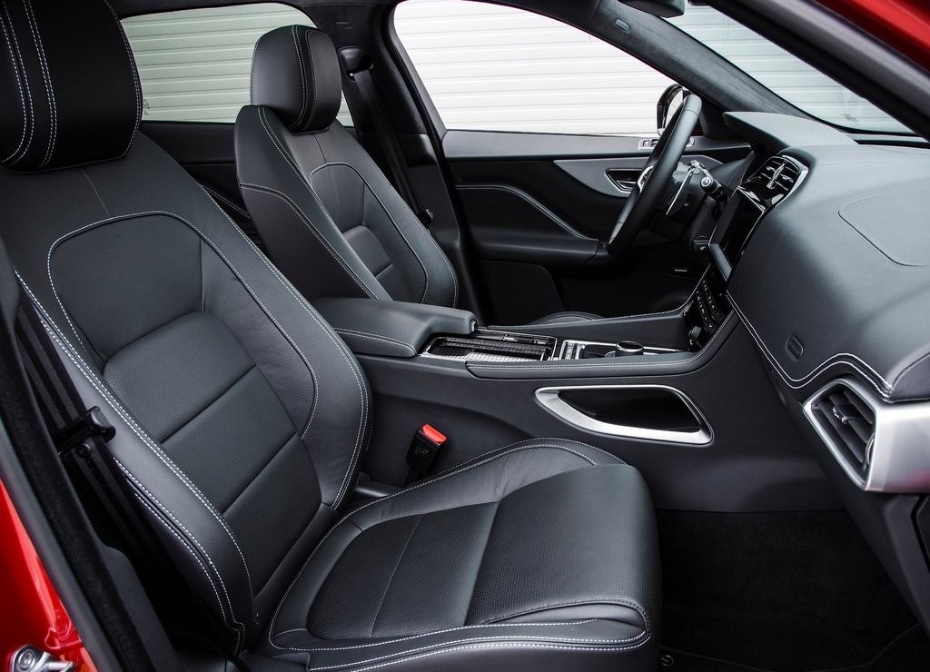 JAGUAR F-PACE, foto 150