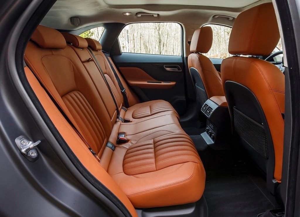 JAGUAR F-PACE, foto 151