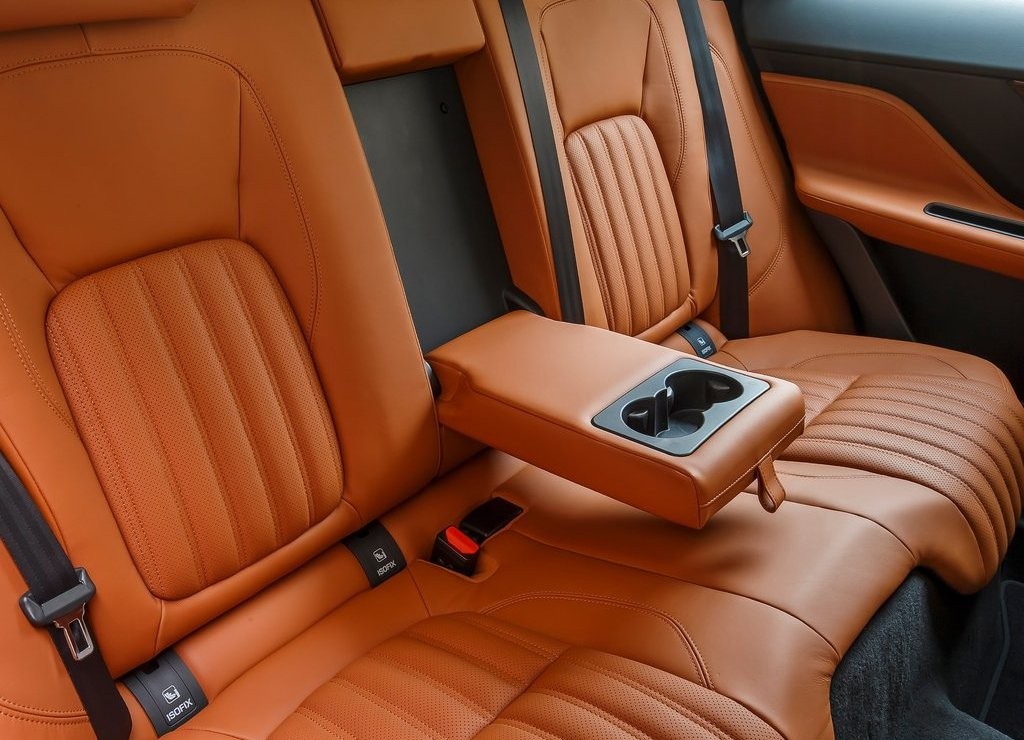 JAGUAR F-PACE, foto 154