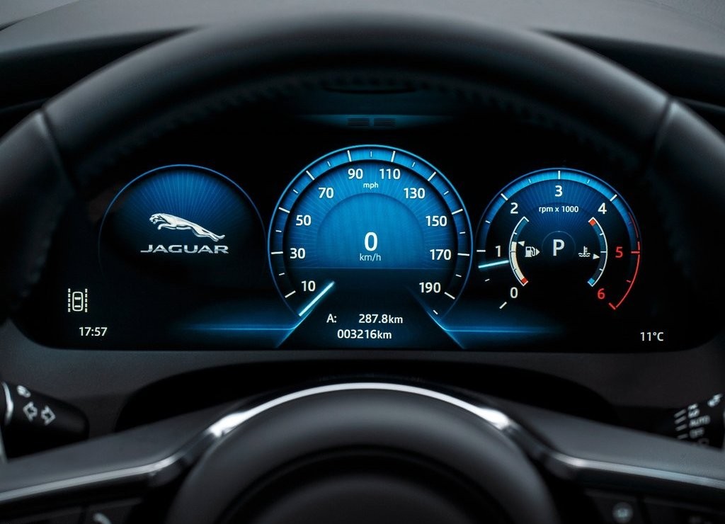 JAGUAR F-PACE, foto 169