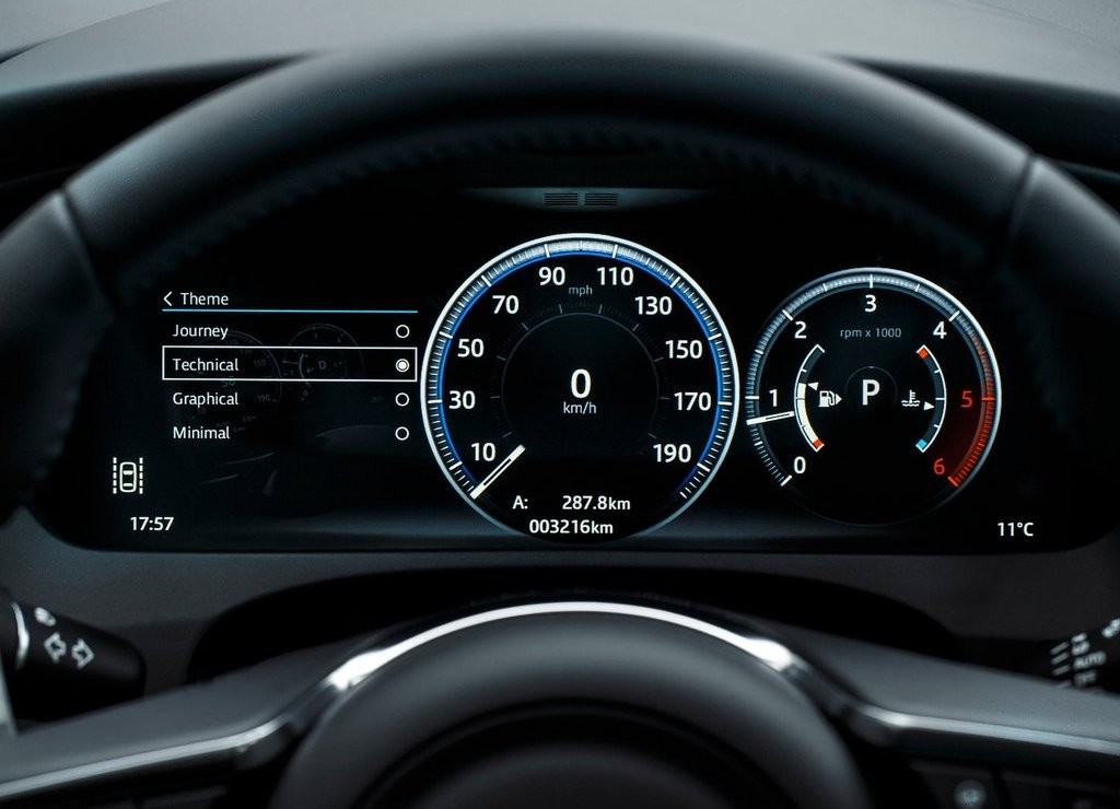 JAGUAR F-PACE, foto 170