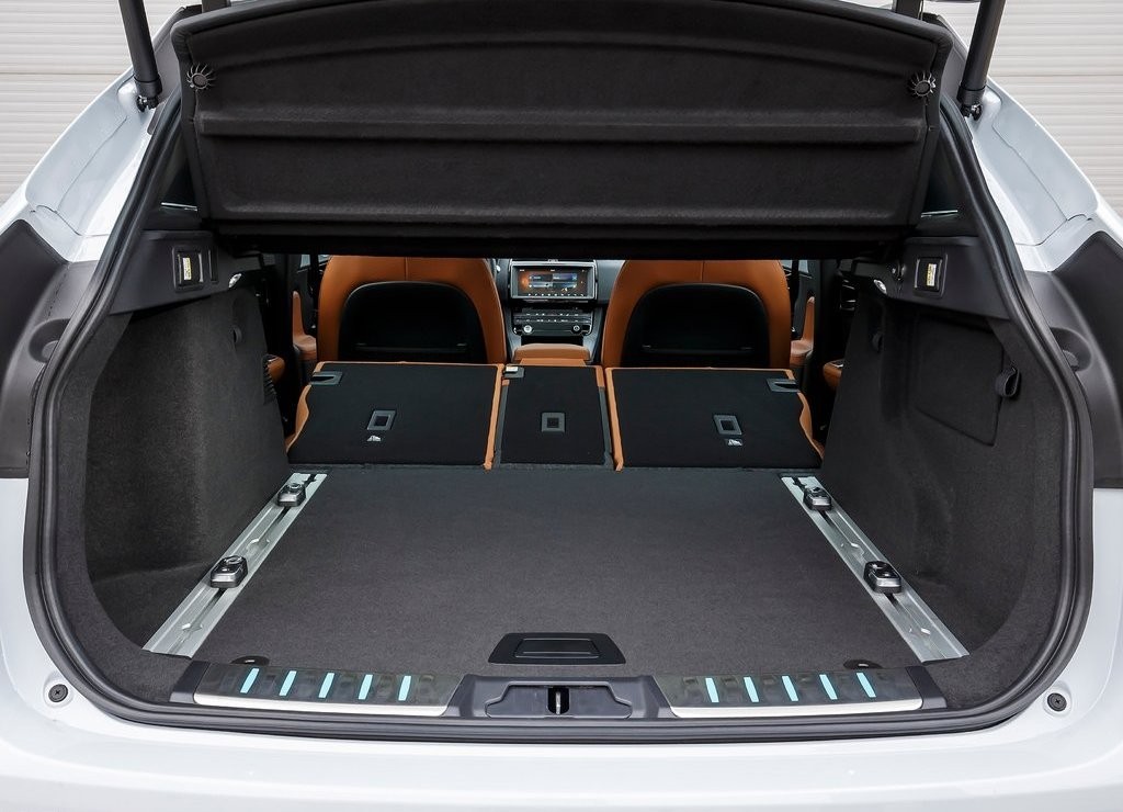 JAGUAR F-PACE, foto 182