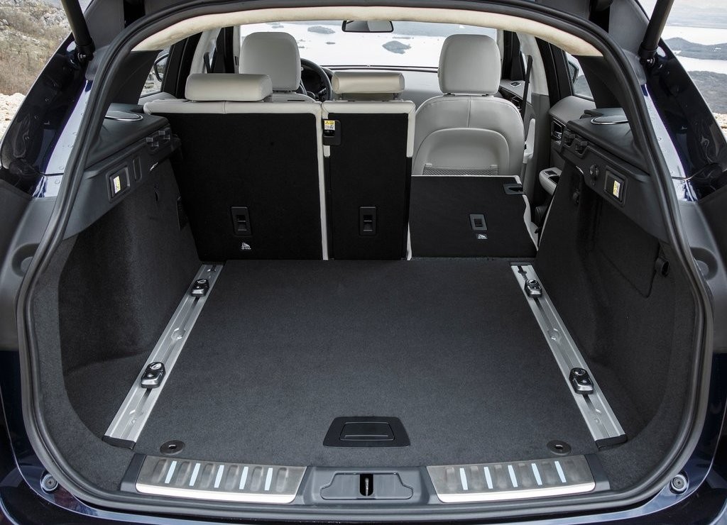 JAGUAR F-PACE, foto 184