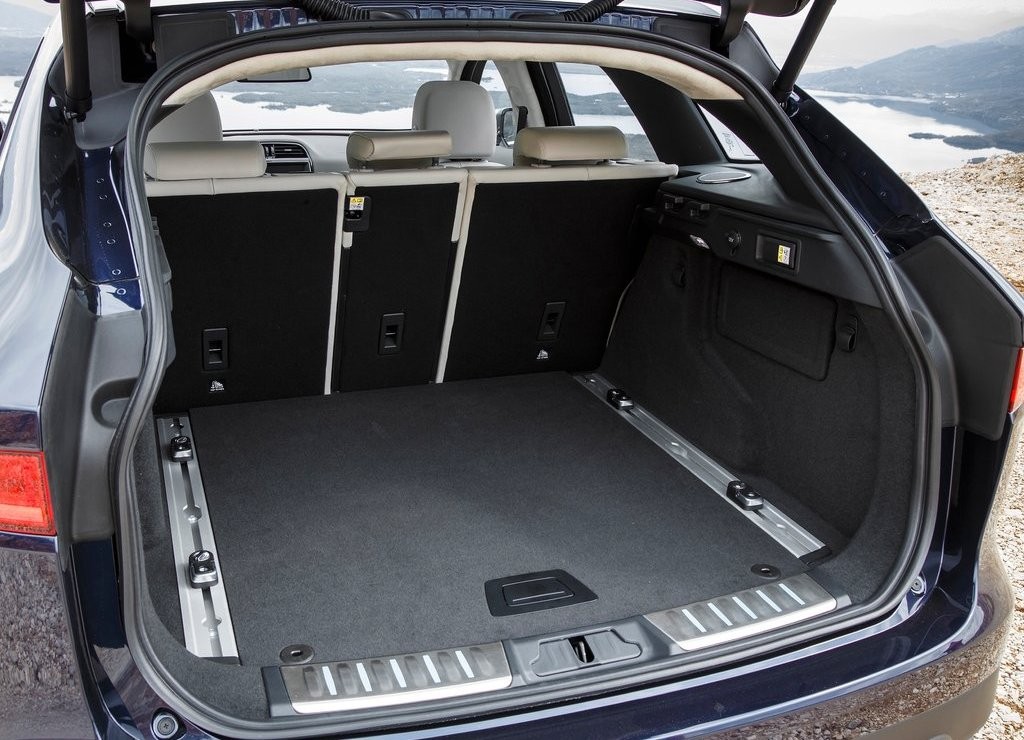 JAGUAR F-PACE, foto 189