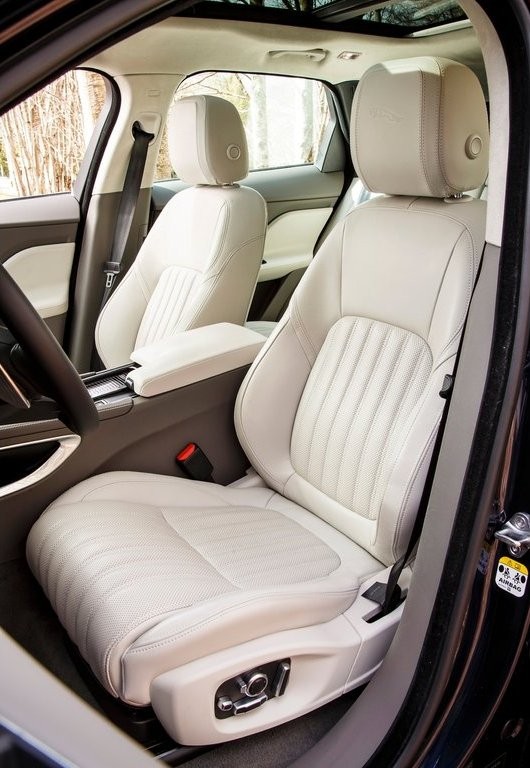 JAGUAR F-PACE, foto 233