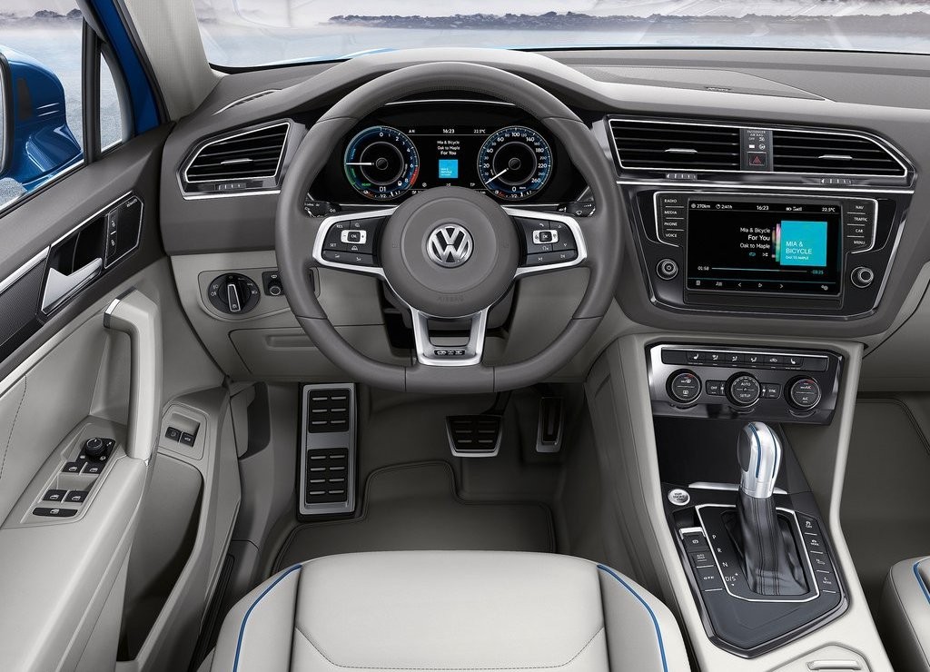 2015 - VOLKSWAGEN TIGUAN GTE CONCEPT, foto 23