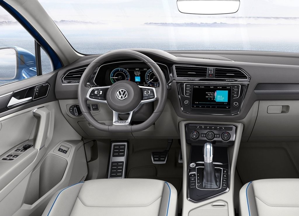 2015 - VOLKSWAGEN TIGUAN GTE CONCEPT, foto 24